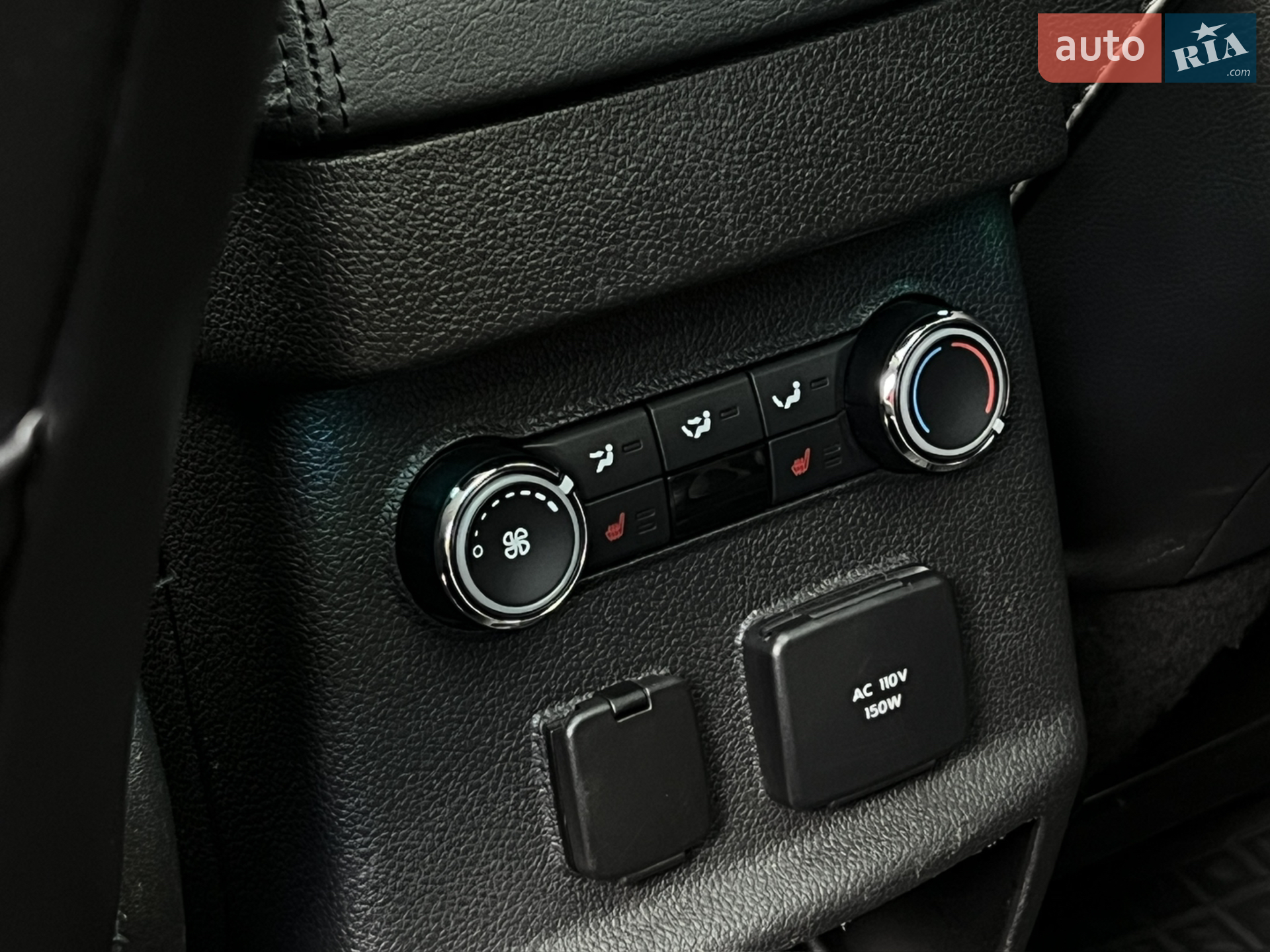 2014 Ford Explorer - мініатюра 30