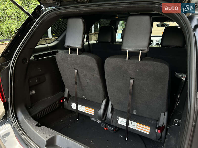 Позашляховик / Кросовер Ford Explorer 2014 в Львові