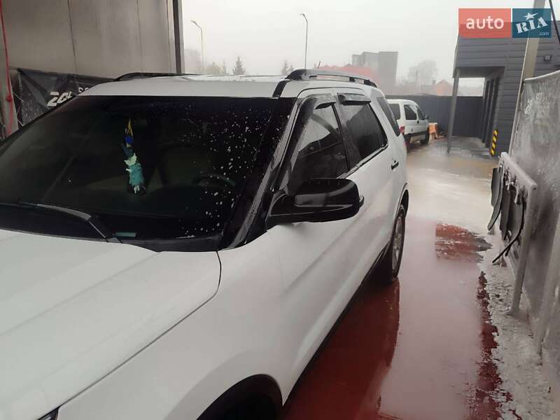 Внедорожник / Кроссовер Ford Explorer 2013 в Львове