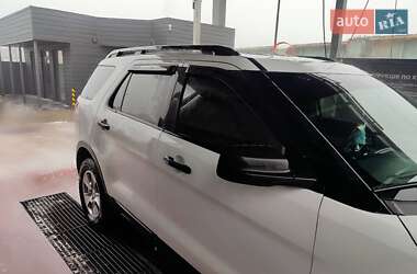 Внедорожник / Кроссовер Ford Explorer 2013 в 