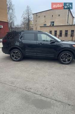 Позашляховик / Кросовер Ford Explorer 2015 в Чернігові