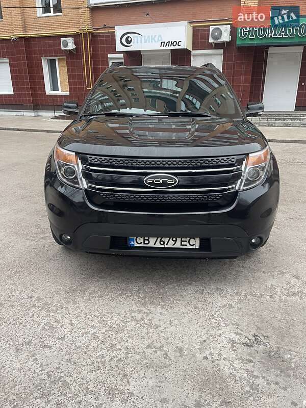 Позашляховик / Кросовер Ford Explorer 2015 в Чернігові