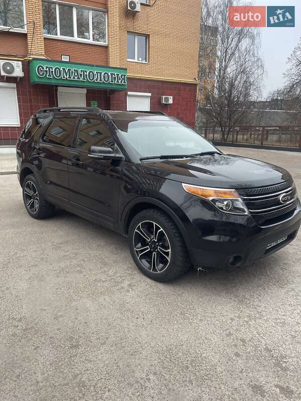 Позашляховик / Кросовер Ford Explorer 2015 в Чернігові
