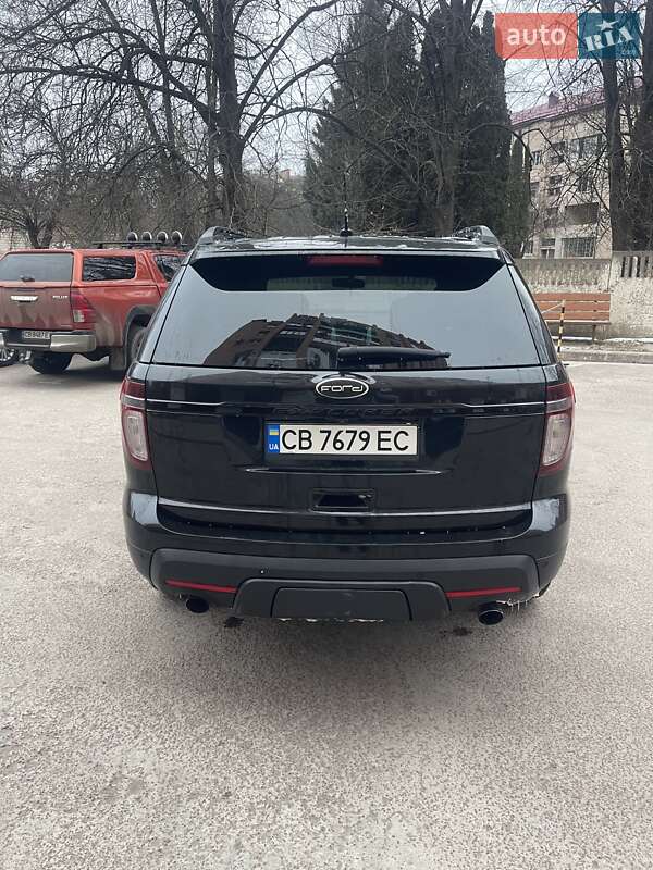 Позашляховик / Кросовер Ford Explorer 2015 в Чернігові