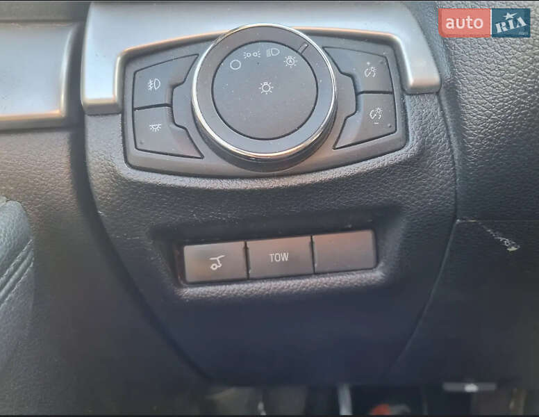 Внедорожник / Кроссовер Ford Explorer 2017 в Харькове