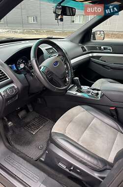 Внедорожник / Кроссовер Ford Explorer 2017 в 