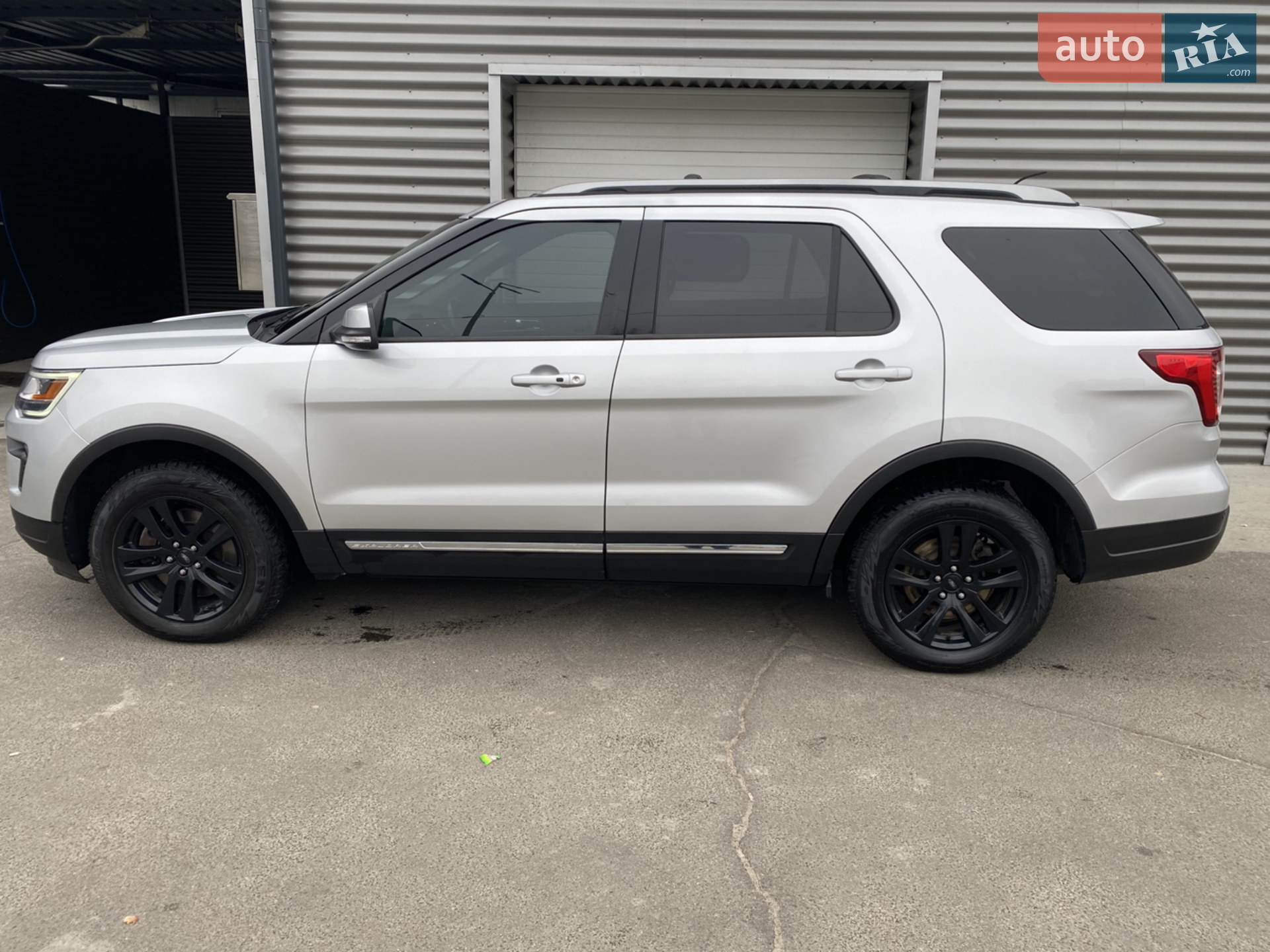 2019 Ford Explorer - мініатюра 4