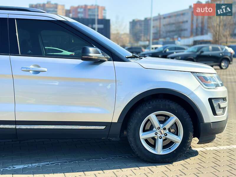 Внедорожник / Кроссовер Ford Explorer 2017 в Киеве фото 9 Внедорожник / Кроссовер Ford Explorer 2017 в Киеве