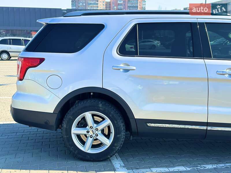 Внедорожник / Кроссовер Ford Explorer 2017 в Киеве фото 23 Внедорожник / Кроссовер Ford Explorer 2017 в Киеве