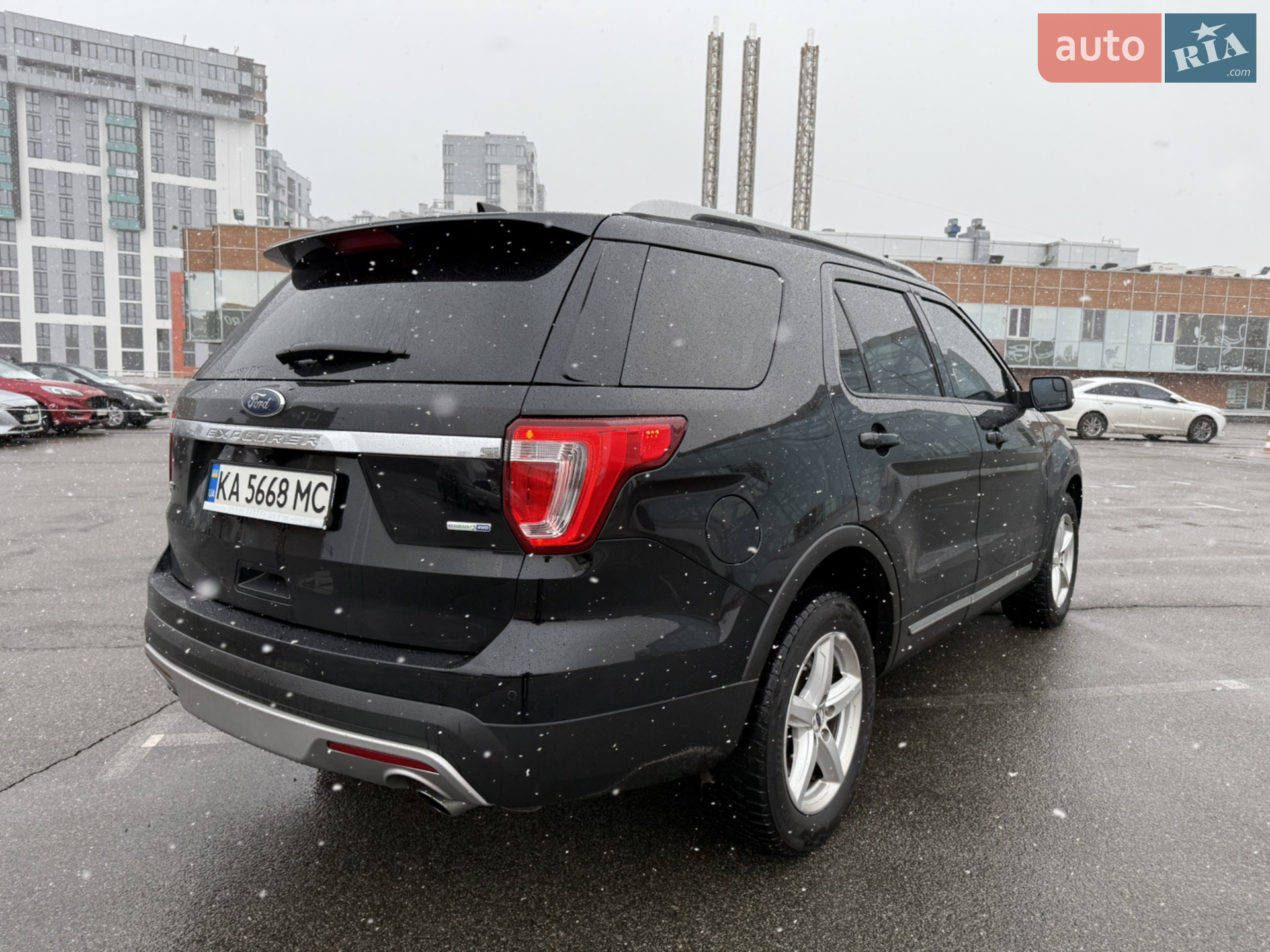 2016 Ford Explorer - мініатюра 5