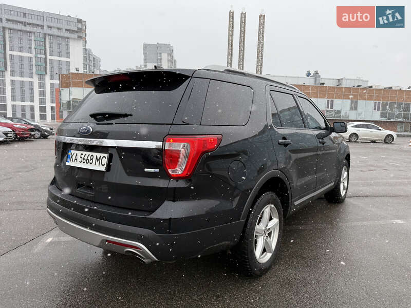 Внедорожник / Кроссовер Ford Explorer 2016 в Киеве
