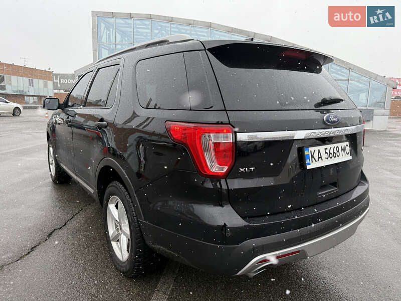 Внедорожник / Кроссовер Ford Explorer 2016 в Киеве