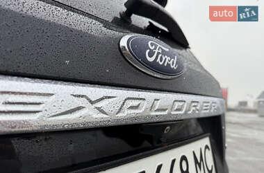 Позашляховик / Кросовер Ford Explorer 2016 в Києві фото 16 Позашляховик / Кросовер Ford Explorer 2016 в Києві