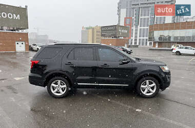 Позашляховик / Кросовер Ford Explorer 2016 в Києві фото 12 Позашляховик / Кросовер Ford Explorer 2016 в Києві