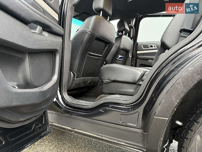 Позашляховик / Кросовер Ford Explorer 2016 в Києві фото 29 Позашляховик / Кросовер Ford Explorer 2016 в Києві