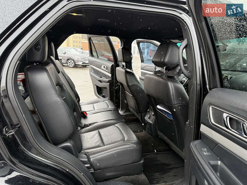 Позашляховик / Кросовер Ford Explorer 2016 в Києві фото 26 Позашляховик / Кросовер Ford Explorer 2016 в Києві