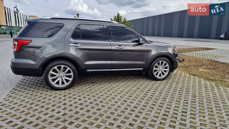 Позашляховик / Кросовер Ford Explorer 2017 в Хмельницькому
