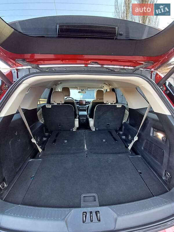 Внедорожник / Кроссовер Ford Explorer 2019 в Киеве
