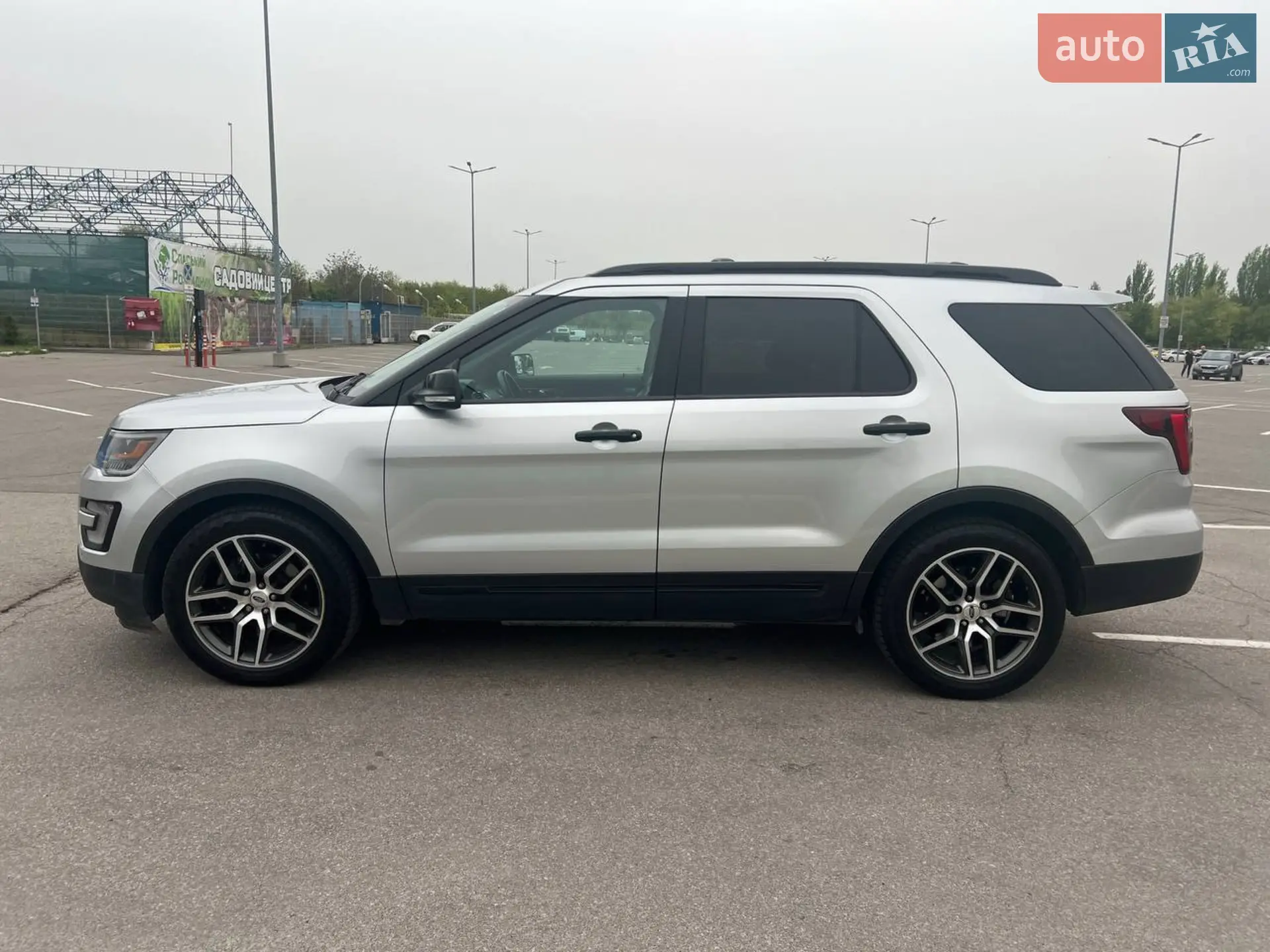 2017 Ford Explorer - мініатюра 6