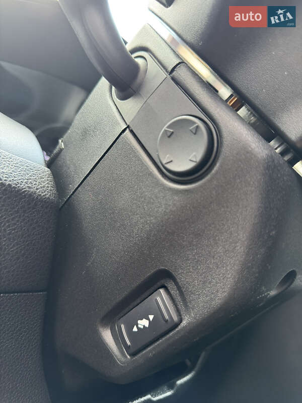 Позашляховик / Кросовер Ford Explorer 2017 в Києві фото 16 Позашляховик / Кросовер Ford Explorer 2017 в Києві