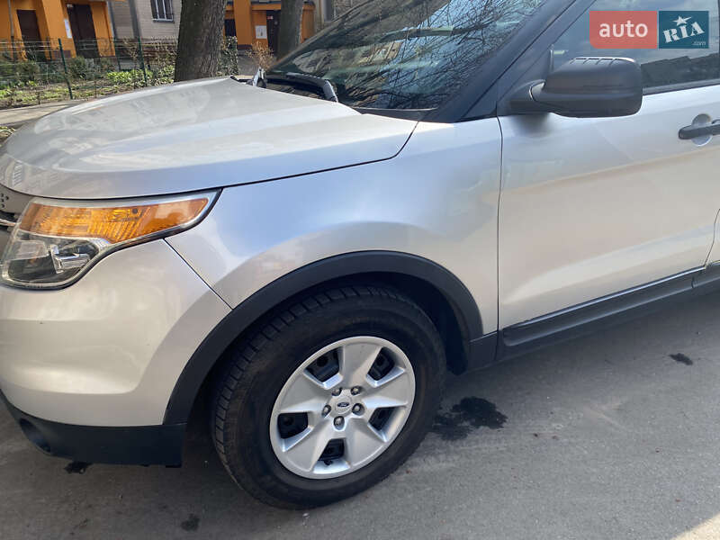 Позашляховик / Кросовер Ford Explorer 2013 в Києві