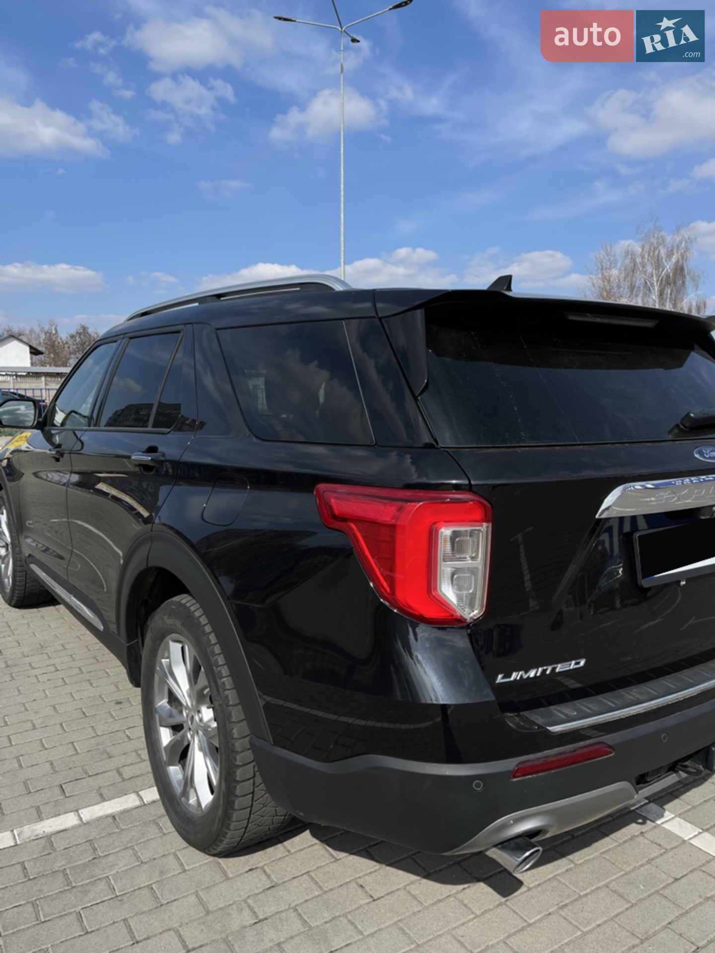 2022 Ford Explorer - мініатюра 13