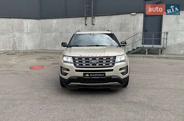 Внедорожник / Кроссовер Ford Explorer 2016 в 