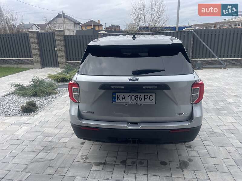 Внедорожник / Кроссовер Ford Explorer 2022 в Киеве