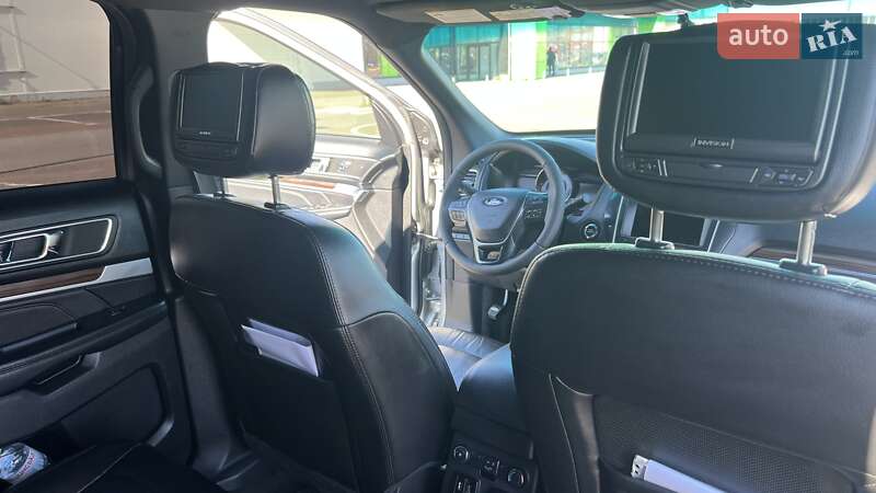 Позашляховик / Кросовер Ford Explorer 2016 в Одесі фото 15 Позашляховик / Кросовер Ford Explorer 2016 в Одесі