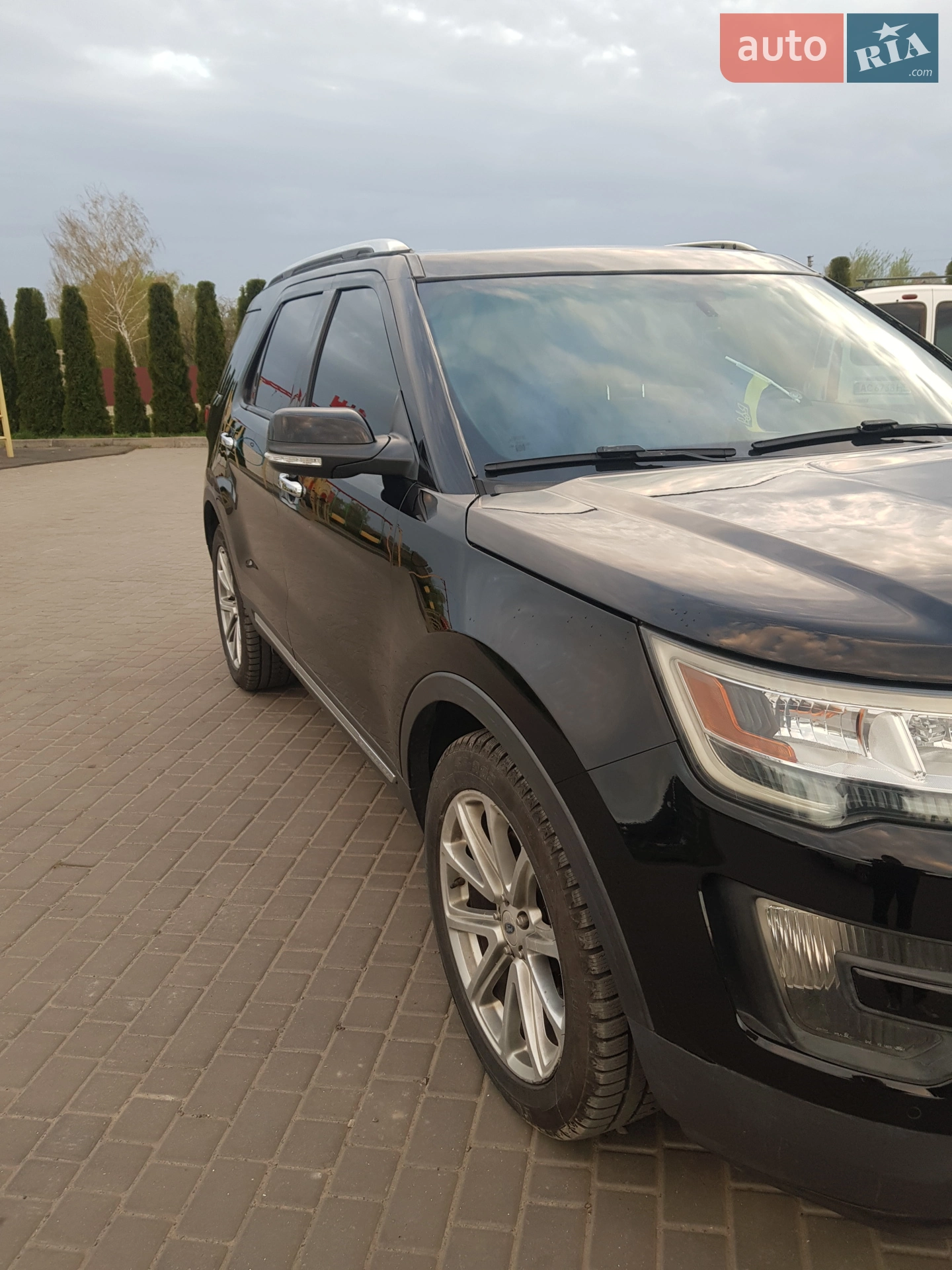 2015 Ford Explorer - мініатюра 14