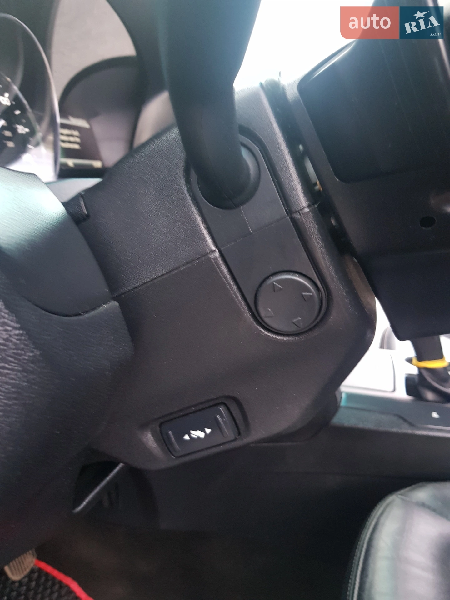 2015 Ford Explorer - мініатюра 23