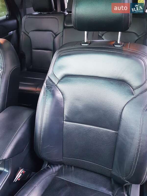 Внедорожник / Кроссовер Ford Explorer 2015 в Ковеле фото 28 Внедорожник / Кроссовер Ford Explorer 2015 в Ковеле