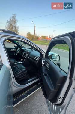 Позашляховик / Кросовер Ford Explorer 2013 в Олександрії
