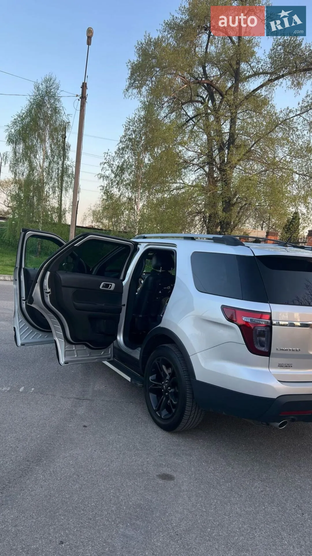 2013 Ford Explorer - мініатюра 4