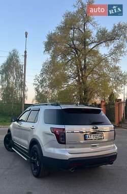 Позашляховик / Кросовер Ford Explorer 2013 в Олександрії