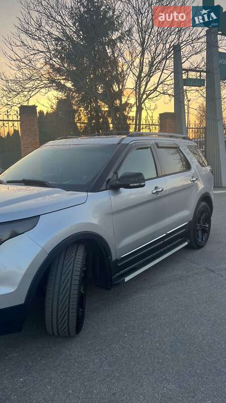 Внедорожник / Кроссовер Ford Explorer 2013 в Александрие фото 11 Внедорожник / Кроссовер Ford Explorer 2013 в Александрие