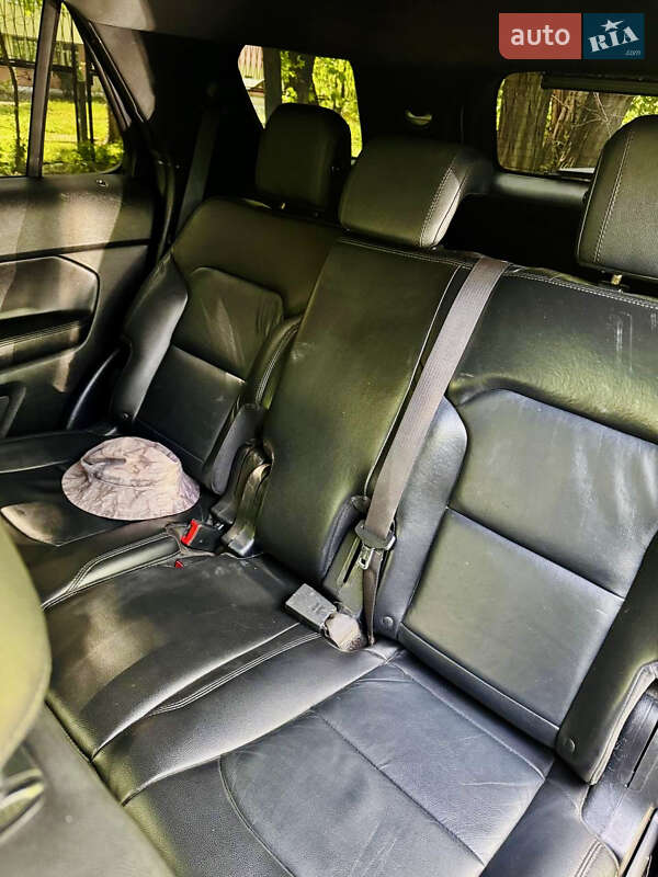 Позашляховик / Кросовер Ford Explorer 2016 в Києві