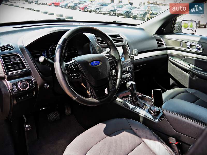 Позашляховик / Кросовер Ford Explorer 2019 в Черкасах