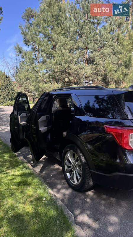 Позашляховик / Кросовер Ford Explorer 2020 в Києві