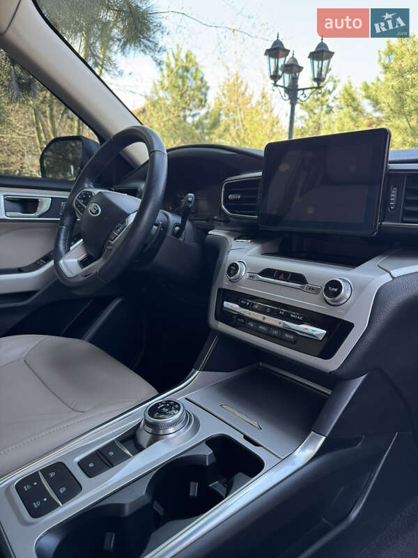 Позашляховик / Кросовер Ford Explorer 2020 в Києві