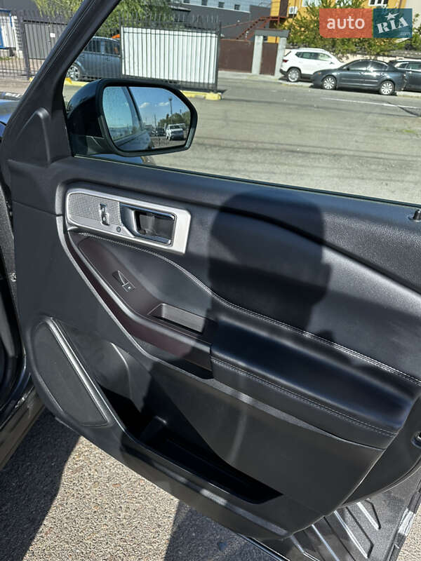 Внедорожник / Кроссовер Ford Explorer 2019 в Киеве фото 45 Внедорожник / Кроссовер Ford Explorer 2019 в Киеве