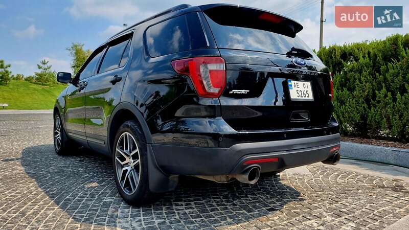 Внедорожник / Кроссовер Ford Explorer 2015 в Днепре