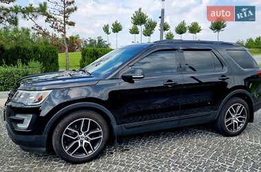 Внедорожник / Кроссовер Ford Explorer 2015 в 
