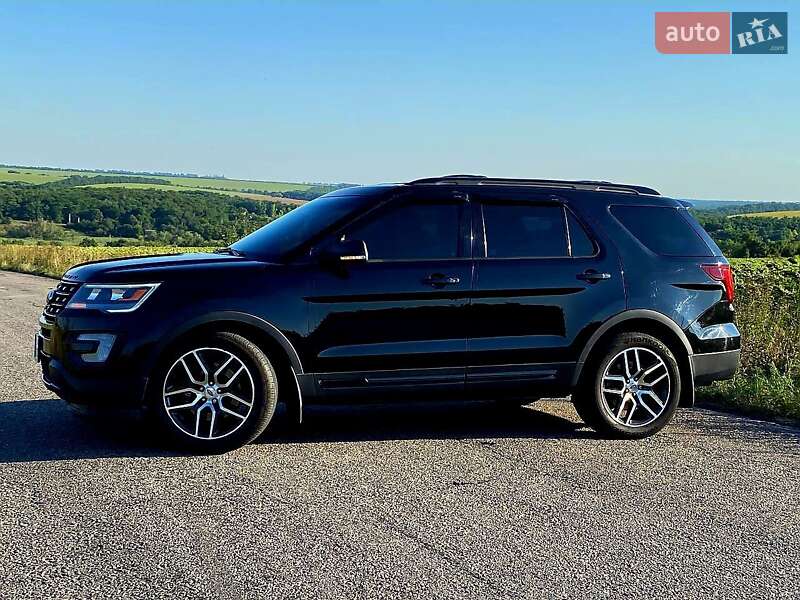 Внедорожник / Кроссовер Ford Explorer 2015 в Днепре