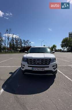Позашляховик / Кросовер Ford Explorer 2017 в Києві