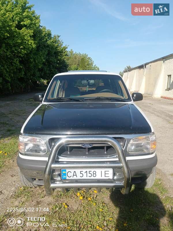 Внедорожник / Кроссовер Ford Explorer 1995 в 