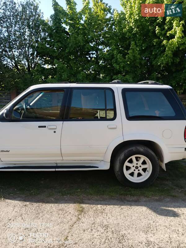 Позашляховик / Кросовер Ford Explorer 1995 в Львові