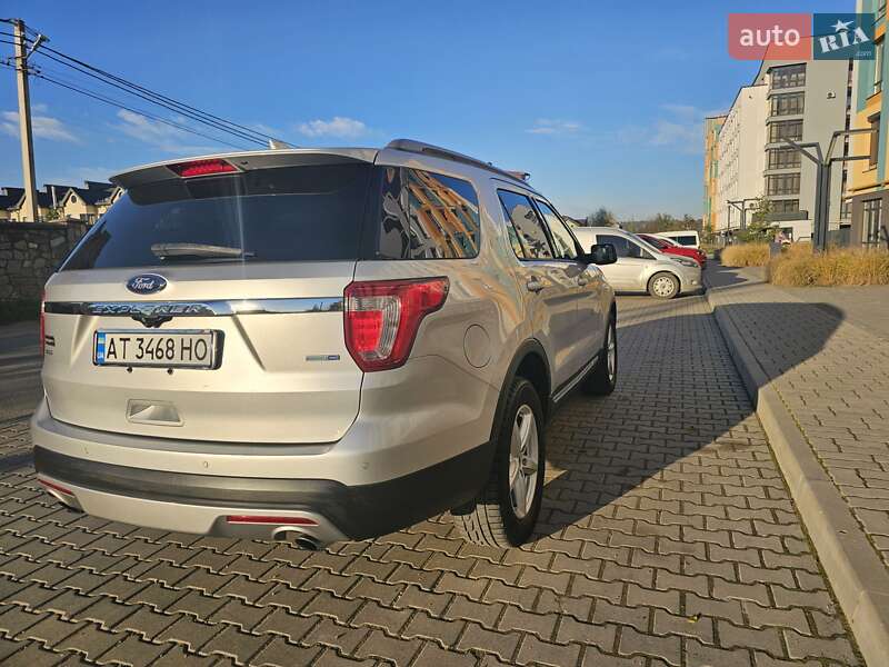 Внедорожник / Кроссовер Ford Explorer 2016 в Ивано-Франковске