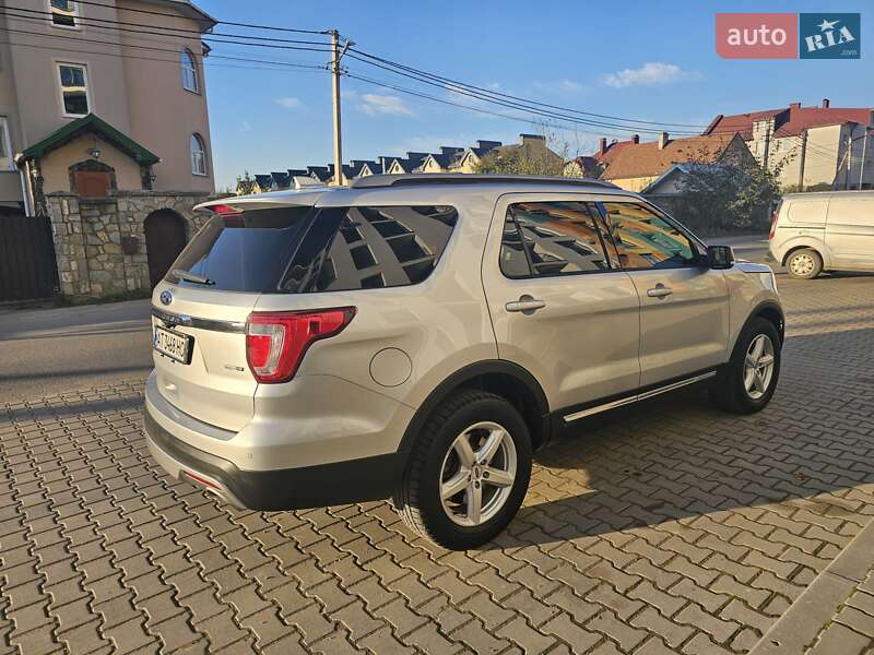 Внедорожник / Кроссовер Ford Explorer 2016 в Ивано-Франковске