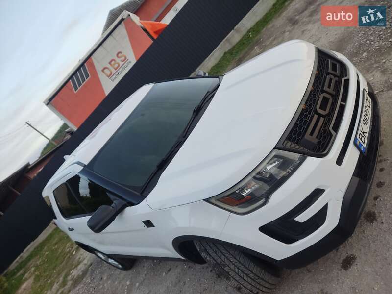 Внедорожник / Кроссовер Ford Explorer 2017 в Кременце фото 23 Внедорожник / Кроссовер Ford Explorer 2017 в Кременце